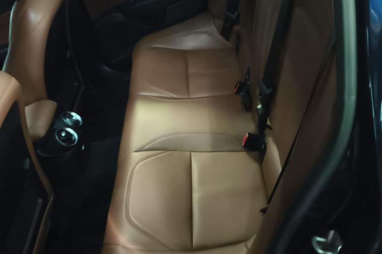 Used Alfa Romeo Giulia 2017 2.0T 200HP Elite Edition Left Rear Seat