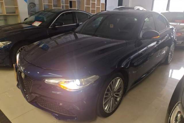 Used Alfa Romeo Giulia 2017 2.0T 280HP Luxury Edition