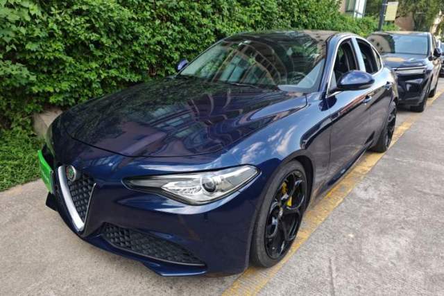 Used Alfa Romeo Giulia 2017 2.0T 280HP Luxury Edition