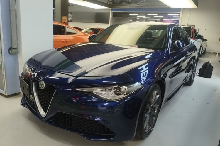 Used Alfa Romeo Giulia 2017 2.0T 200HP Luxury Edition Guazi used car, China used car export, Used car for sale, Used  cars, Cheapest cars for sale