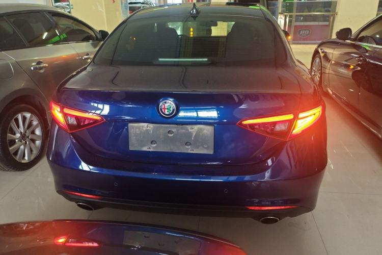 Used Alfa Romeo Giulia 2017 2.0T 280HP Luxury Edition Rear