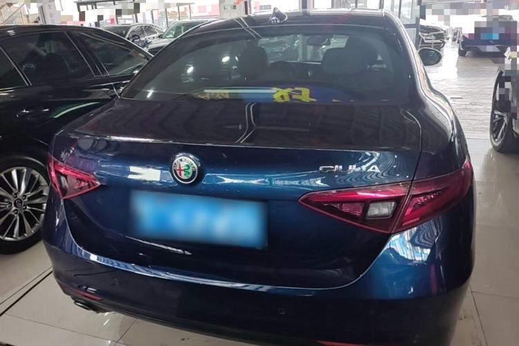 Used Alfa Romeo Giulia 2017 2.0T 200HP Luxury Edition Rear
