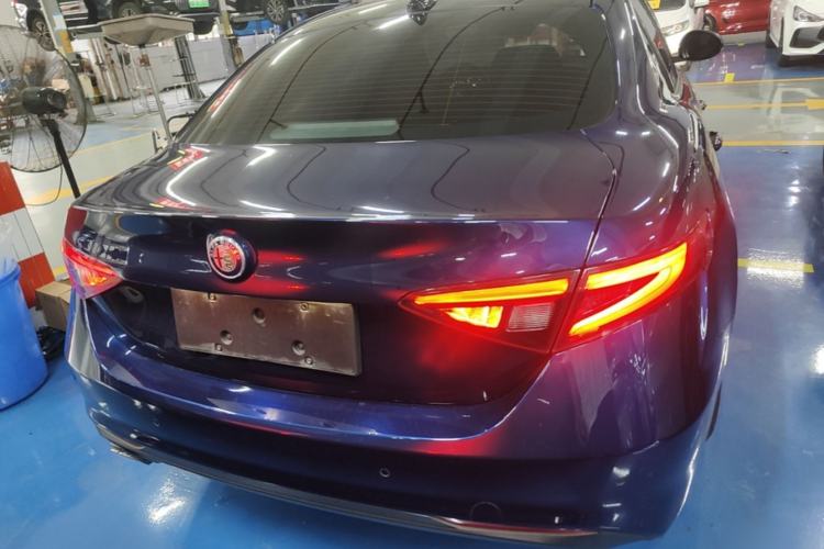 Used Alfa Romeo Giulia 2017 2.0T 200HP Luxury Edition Rear