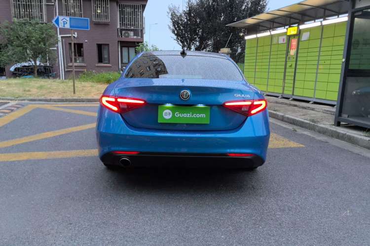 Used Alfa Romeo Giulia 2017 2.0T 200HP Luxury Edition Rear