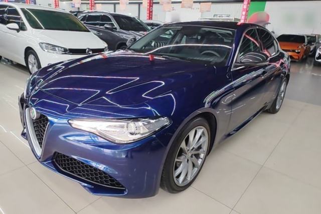 Used Alfa Romeo Giulia 2017 2.0T 200HP Luxury Edition