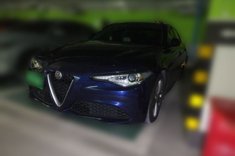 Used Alfa Romeo Giulia 2017 2.0T 280HP Luxury Edition Guazi used car, China used car export, Used car for sale, Used  cars, Cheapest cars for sale