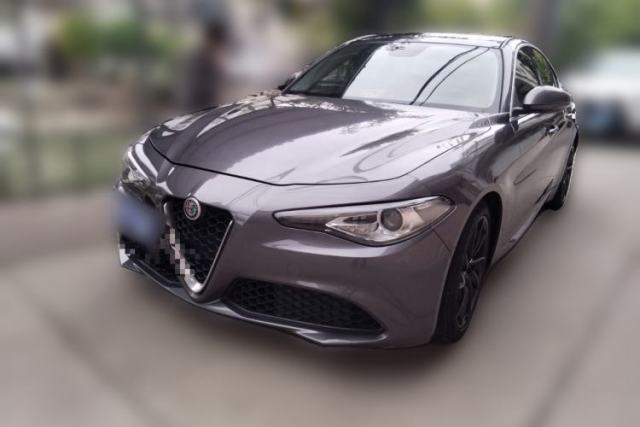 Used Alfa Romeo Giulia 2017 2.0T 200HP Luxury Edition