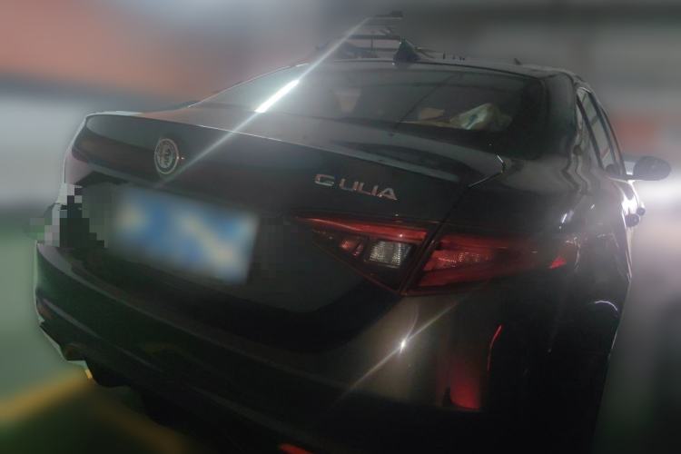 Used Alfa Romeo Giulia 2017 2.0T 200HP Elite Edition Rear Right 45 Deg