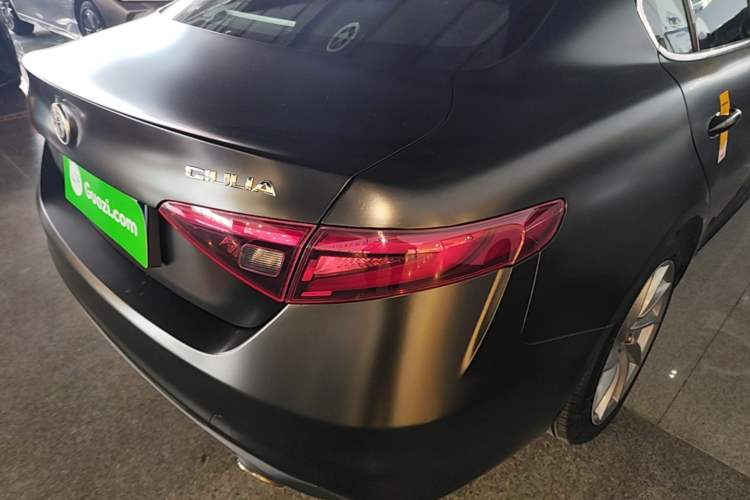 Used Alfa Romeo Giulia 2017 2.0T 280HP Luxury Edition Right Rear Taillight