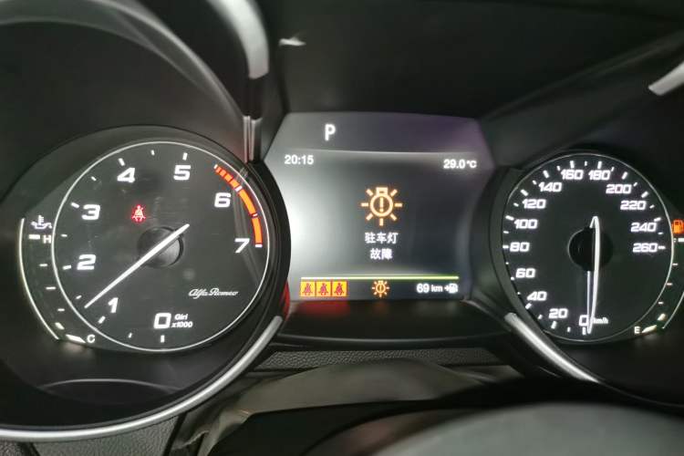 Used Alfa Romeo Giulia 2017 2.0T 200HP Luxury Edition Instrument Cluster