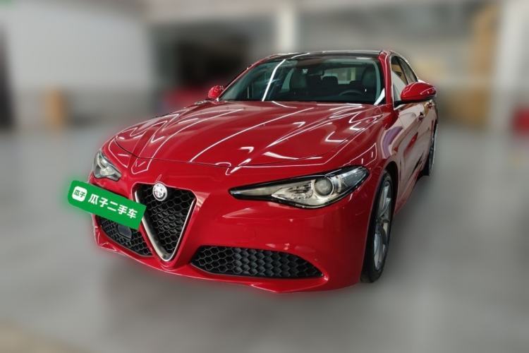 Used Alfa Romeo Giulia 2017 2.0T 280HP Luxury Edition Guazi used car, China used car export, Used car for sale, Used  cars, Cheapest cars for sale