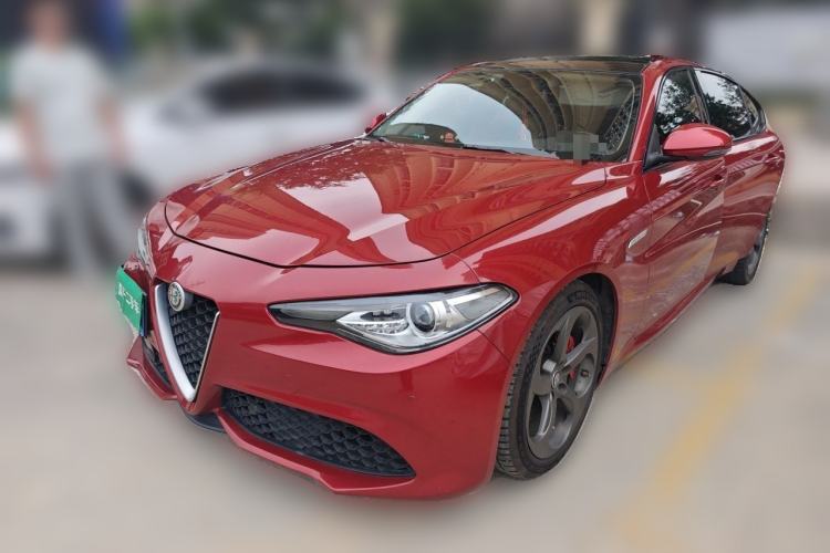 Used Alfa Romeo Giulia 2017 2.0T 280HP Milano Limited Edition Guazi used car, China used car export, Used car for sale, Used cars, Cheapest cars for sale