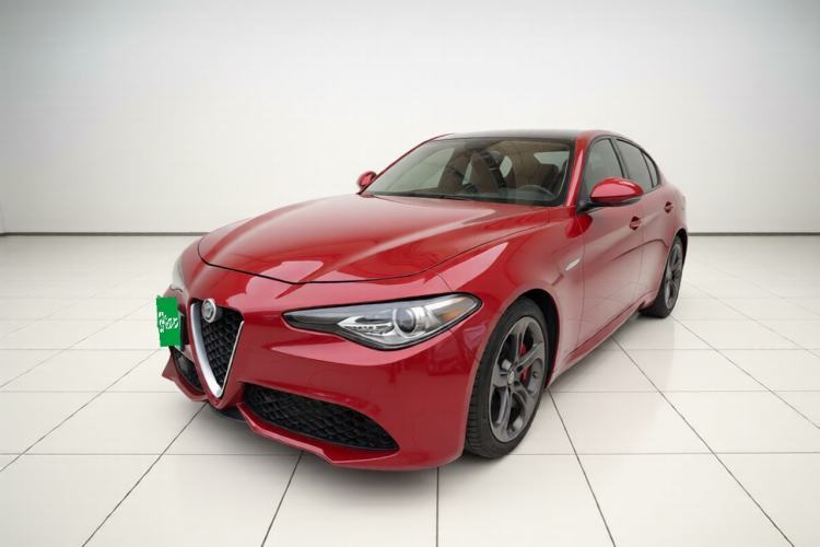 Gebrauchter Alfa Romeo Giulia 2017 2.0T 280HP Milano Limited Edition Guazi used car, China used car export, Used car for sale, Used cars, Cheapest cars for sale