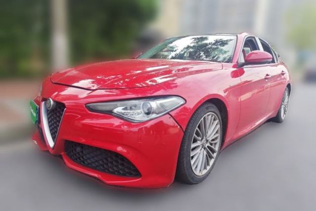 Used Alfa Romeo Giulia 2017 2.0T 280HP Luxury Sport Edition