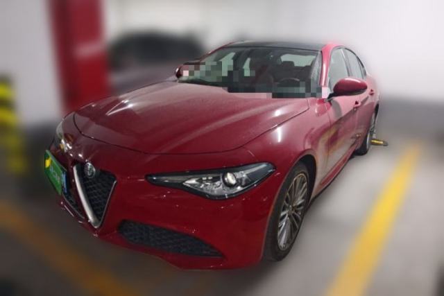 Used Alfa Romeo Giulia 2017 2.0T 200HP Luxury Edition