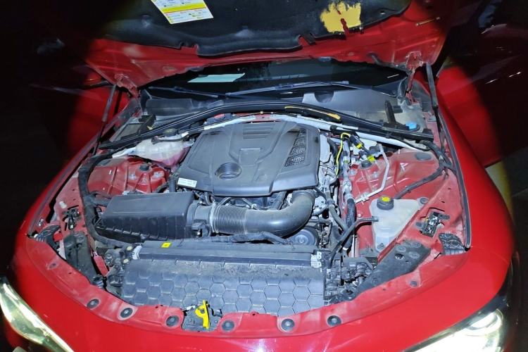 Used Alfa Romeo Giulia 2017 2.0T 200HP Elite Edition Engine Bay