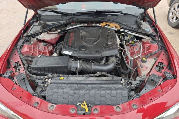 Used Alfa Romeo Giulia 2017 2.0T 280HP Milano Limited Edition Engine Bay