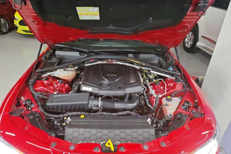 Used Alfa Romeo Giulia 2017 2.0T 200HP Luxury Edition Engine Bay