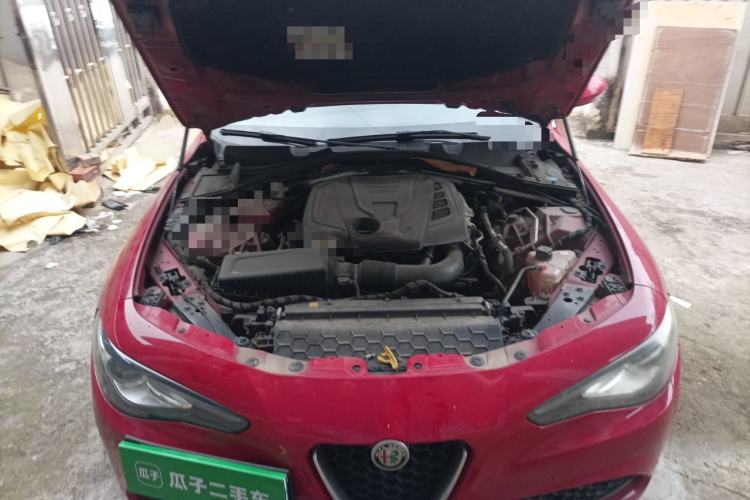 Used Alfa Romeo Giulia 2017 2.0T 280HP Luxury Edition Engine Bay