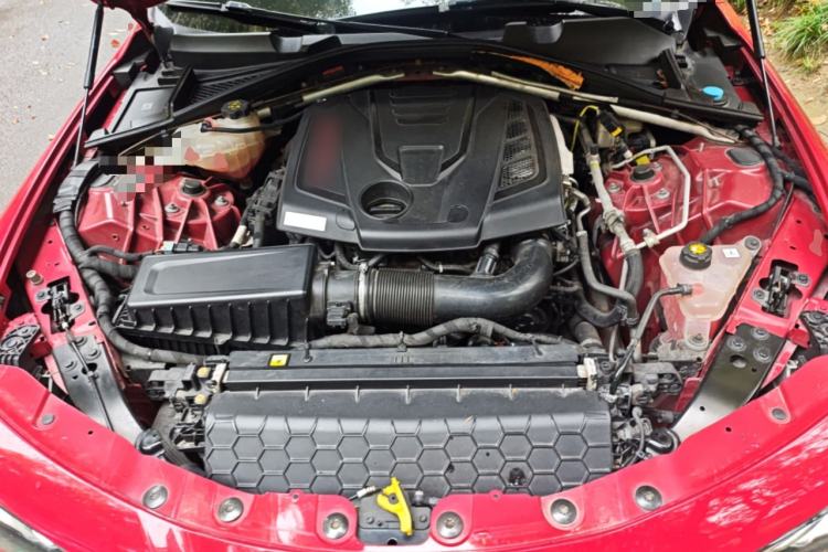 Used Alfa Romeo Giulia 2017 2.0T 280HP Luxury Edition Engine Bay