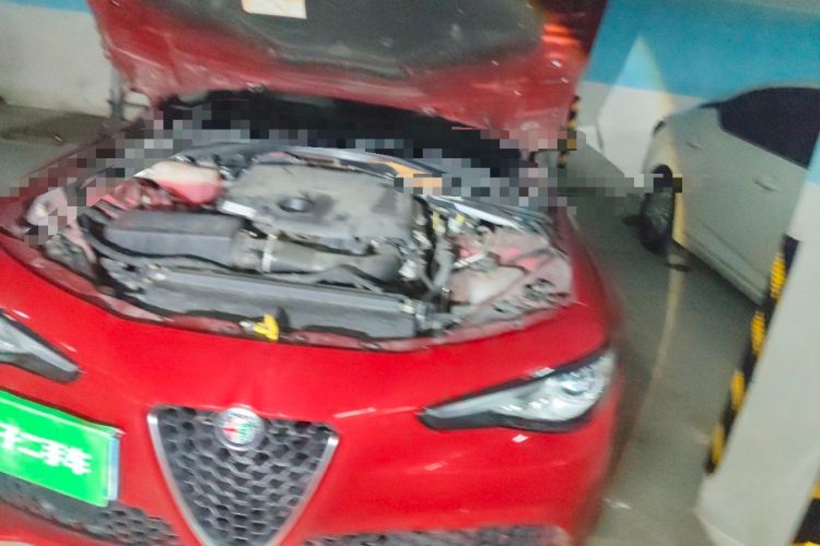 Used Alfa Romeo Giulia 2017 2.0T 280HP Milano Limited Edition Engine Bay Left