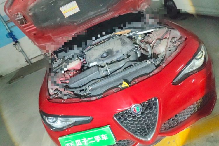 Used Alfa Romeo Giulia 2017 2.0T 280HP Milano Limited Edition Engine Bay Right
