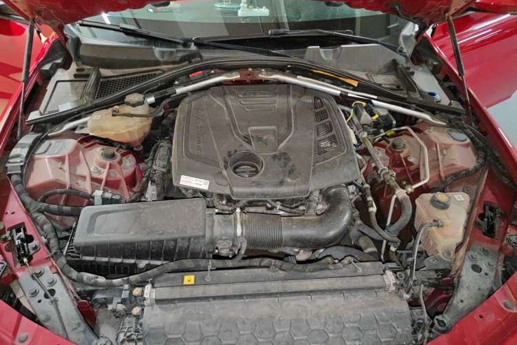 Used Alfa Romeo Giulia 2017 2.0T 200HP Elite Edition Engine Bay
