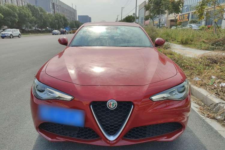 Used Alfa Romeo Giulia 2017 2.0T 200HP Elite Edition Exterior 1