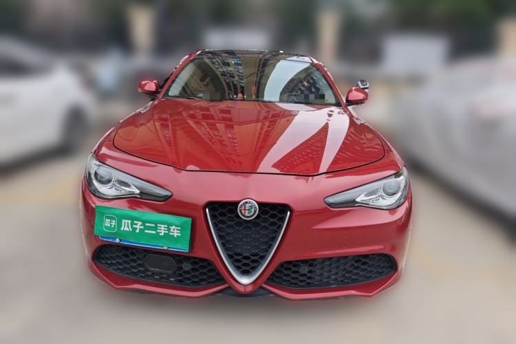 Used Alfa Romeo Giulia 2017 2.0T 280HP Milano Limited Edition Front