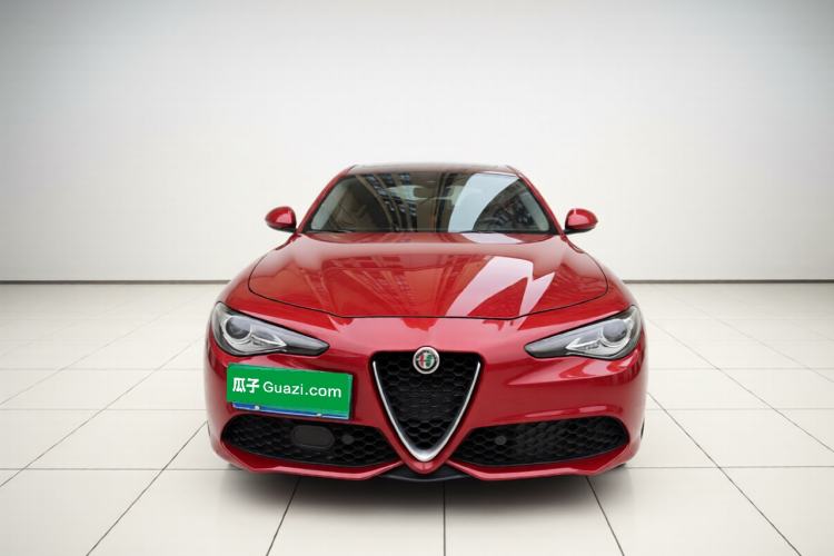 Used Alfa Romeo Giulia 2017 2.0T 280HP Milano Limited Edition Front