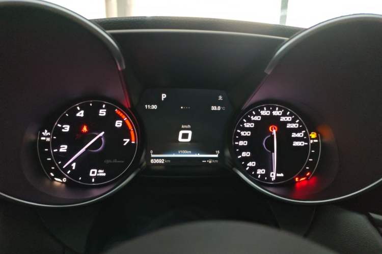 Used Alfa Romeo Giulia 2017 2.0T 280HP Luxury Edition Instrument Cluster