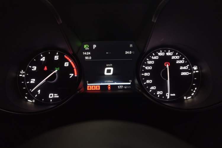 Used Alfa Romeo Giulia 2017 2.0T 200HP Luxury Edition Instrument Cluster