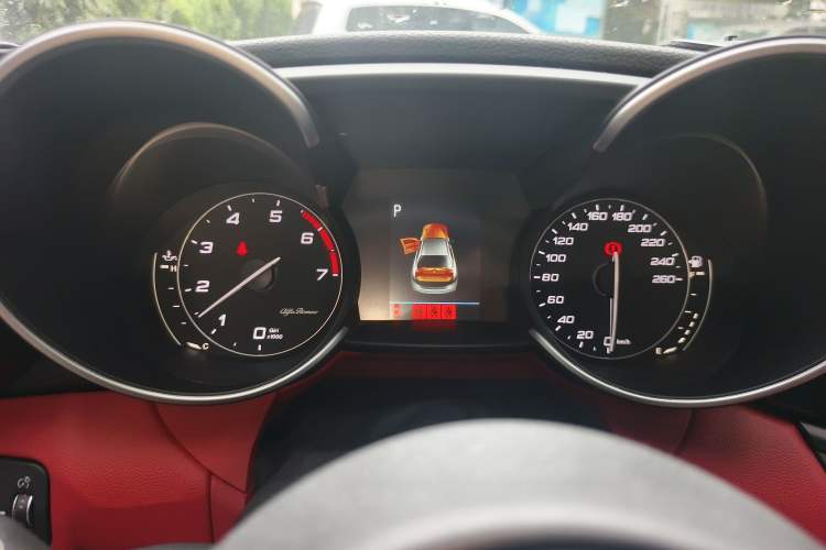 Used Alfa Romeo Giulia 2017 2.0T 200HP Elite Edition Instrument Cluster