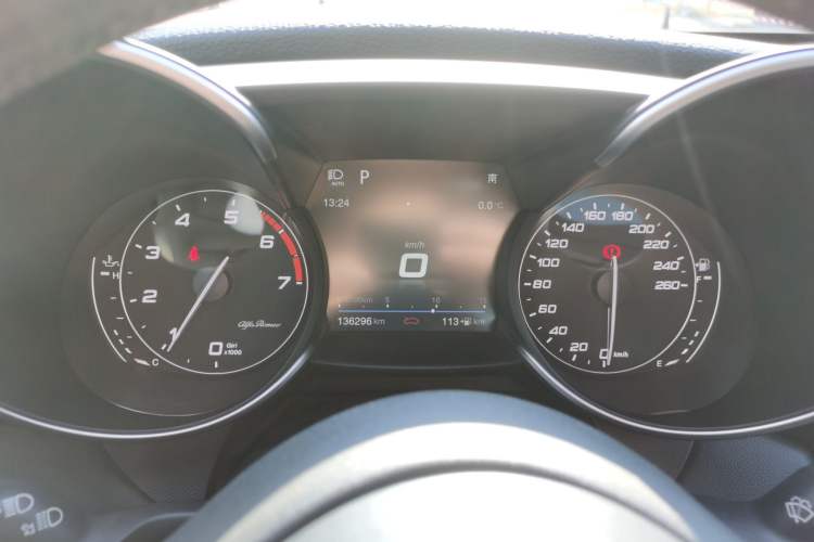 Used Alfa Romeo Giulia 2017 2.0T 200HP Luxury Edition Instrument Cluster