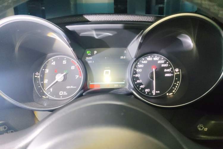 Used Alfa Romeo Giulia 2017 2.0T 280HP Milano Limited Edition Instrument Cluster