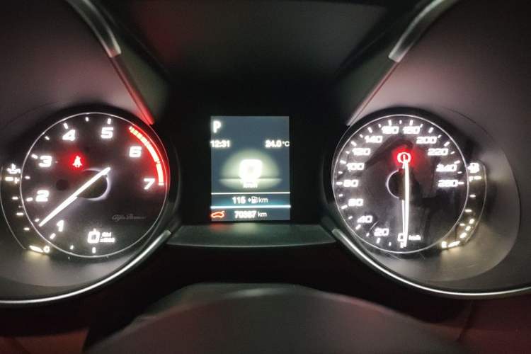 Used Alfa Romeo Giulia 2017 2.0T 200HP Elite Edition Instrument Cluster