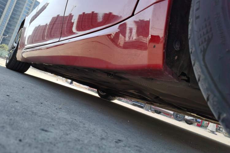 Used Alfa Romeo Giulia 2017 2.0T 200HP Luxury Edition Left Side Sill