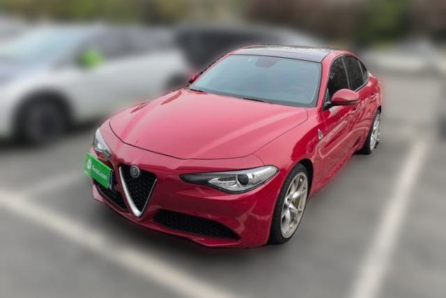 Used Alfa Romeo Giulia 2017 2.0T 200HP Luxury Edition