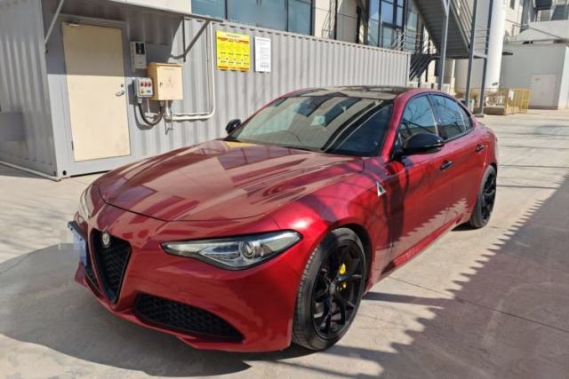 Used Alfa Romeo Giulia 2017 2.0T 280HP Luxury Edition
