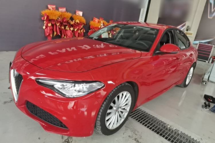 Used Alfa Romeo Giulia 2017 2.0T 200HP Elite Edition Guazi used car, China used car export, Used car for sale, Used  cars, Cheapest cars for sale