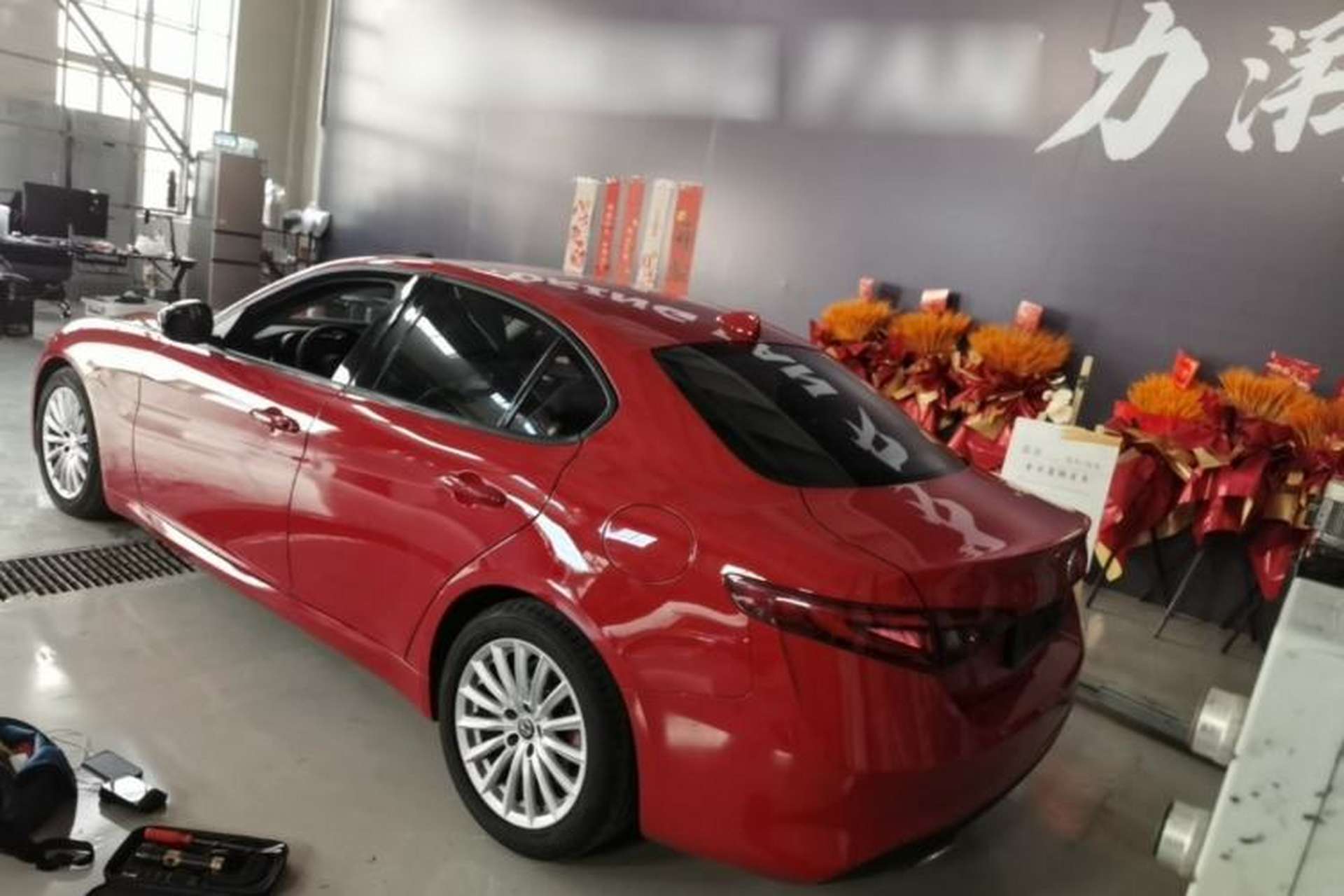 Used Alfa Romeo Giulia 2017 2.0T 200HP Elite Edition Rear Left 45 Deg