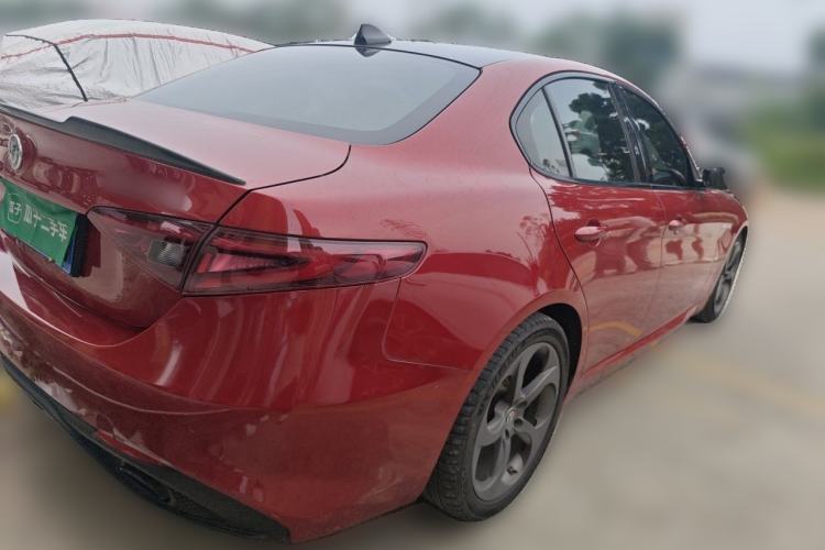 Used Alfa Romeo Giulia 2017 2.0T 280HP Milano Limited Edition Rear Right 45 Deg