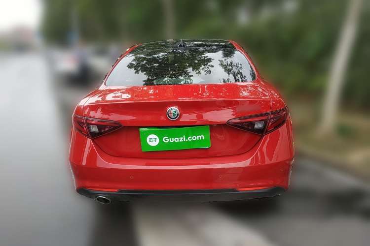 Used Alfa Romeo Giulia 2017 2.0T 200HP Luxury Edition Rear