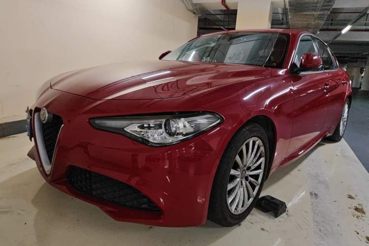 Used Alfa Romeo Giulia 2017 2.0T 200HP Elite Edition Guazi used car, China used car export, Used car for sale, Used  cars, Cheapest cars for sale