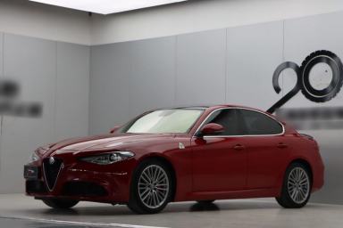 Used Alfa Romeo Giulia 2017 2.0T 200HP Luxury Edition