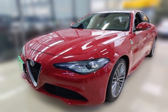 Used Alfa Romeo Giulia 2017 2.0T 200HP Luxury Edition