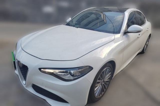 Used Alfa Romeo Giulia 2017 2.0T 280HP Luxury Edition