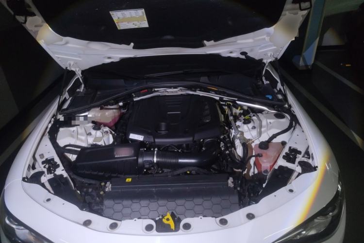 Used Alfa Romeo Giulia 2017 2.0T 200HP Luxury Edition Engine Bay
