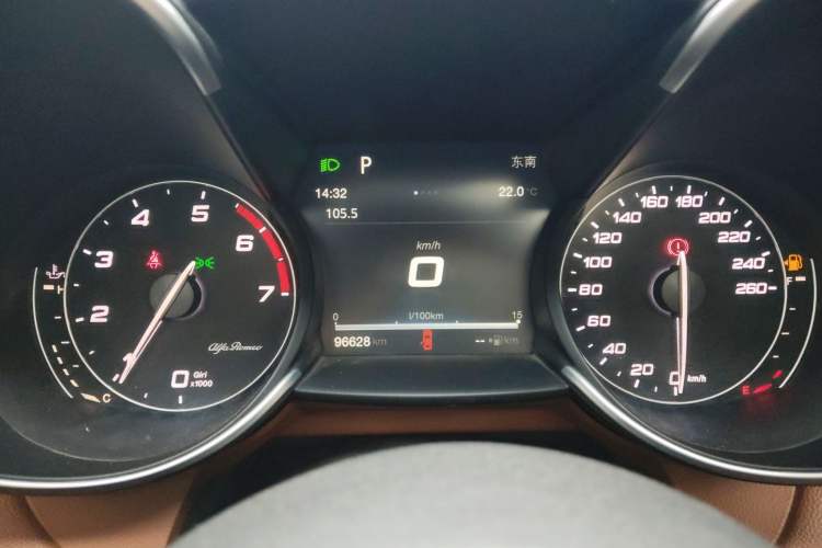 Used Alfa Romeo Giulia 2017 2.0T 200HP Luxury Edition Instrument Cluster