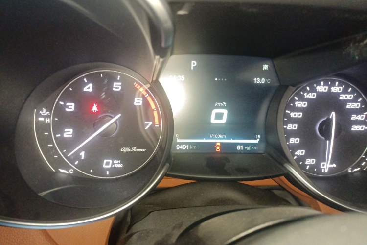 Used Alfa Romeo Giulia 2017 2.0T 200HP Luxury Edition Instrument Cluster
